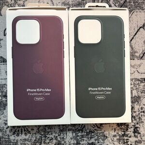Apple iPhone 15 Pro Max FineWoven Case - Plum and Dark Geeen